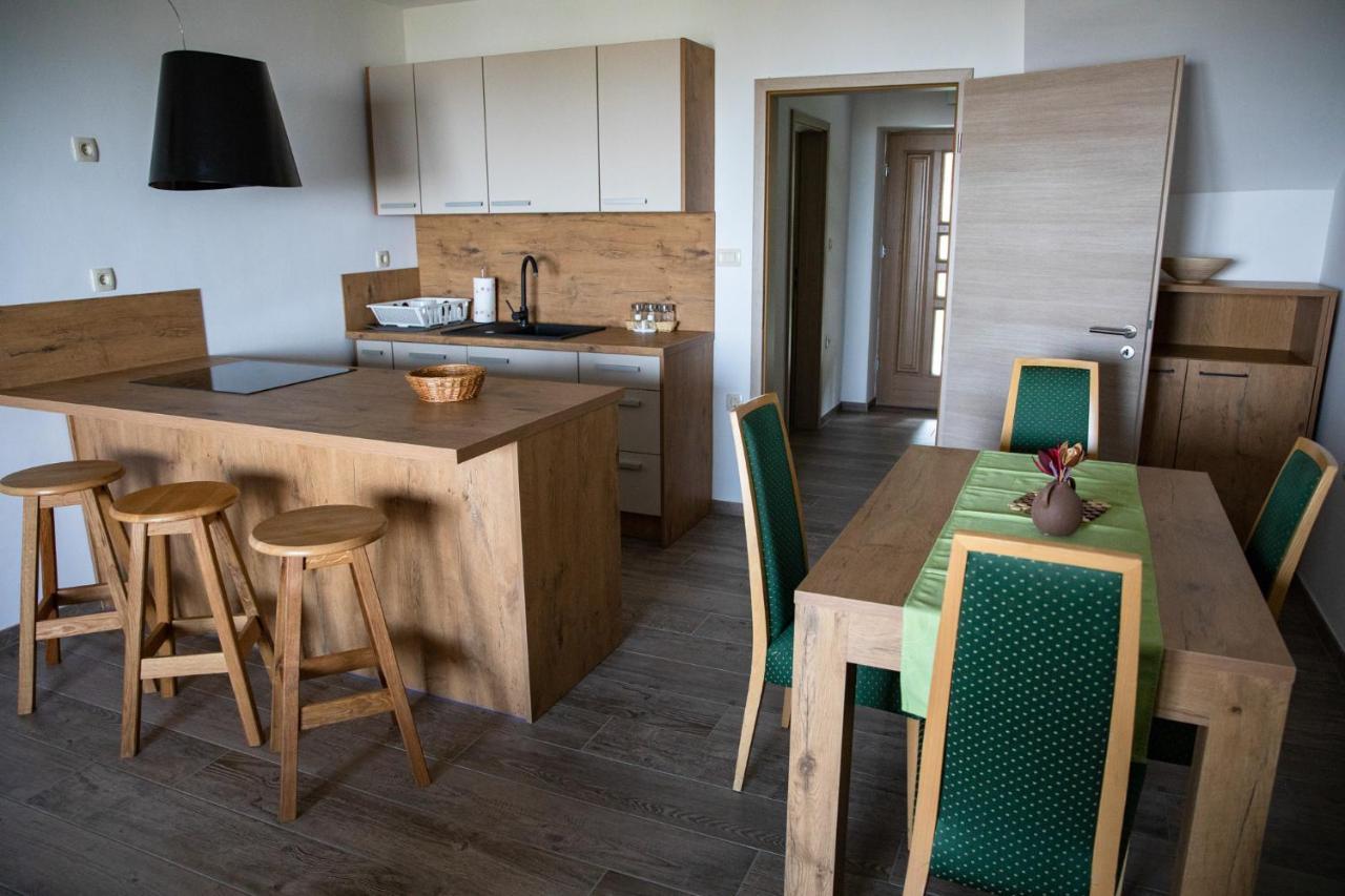 Apartmaji Hocka Koca Hočko Pohorje Εξωτερικό φωτογραφία